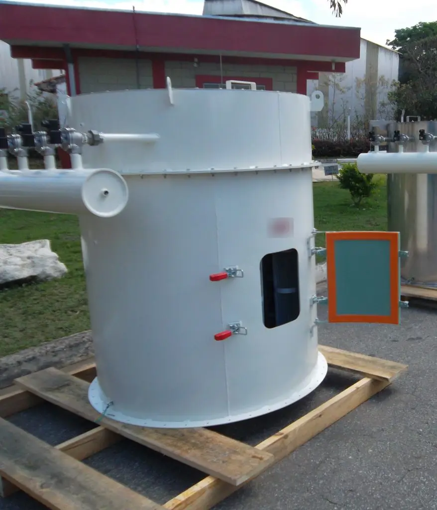 Filtro de Cartuchos Industrial com Limpeza Automática — Globe Systems
